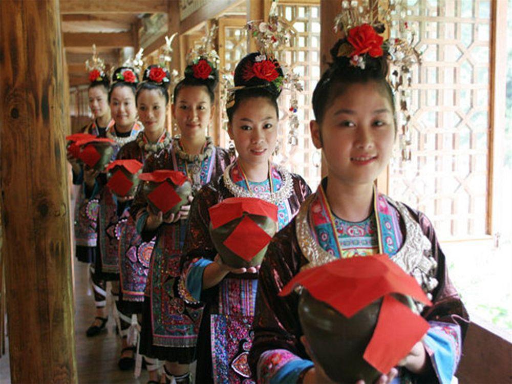 Longsheng Dtw Hotspring Resorts Guilin Buitenkant foto
